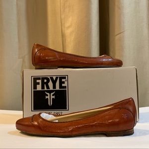 Frye “Olive” Seam Ballet Flats